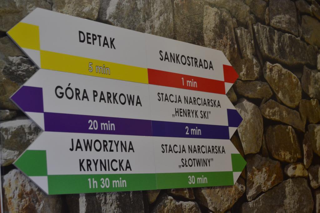 Apartament City Center Sky Krynica Zdroj Luaran gambar